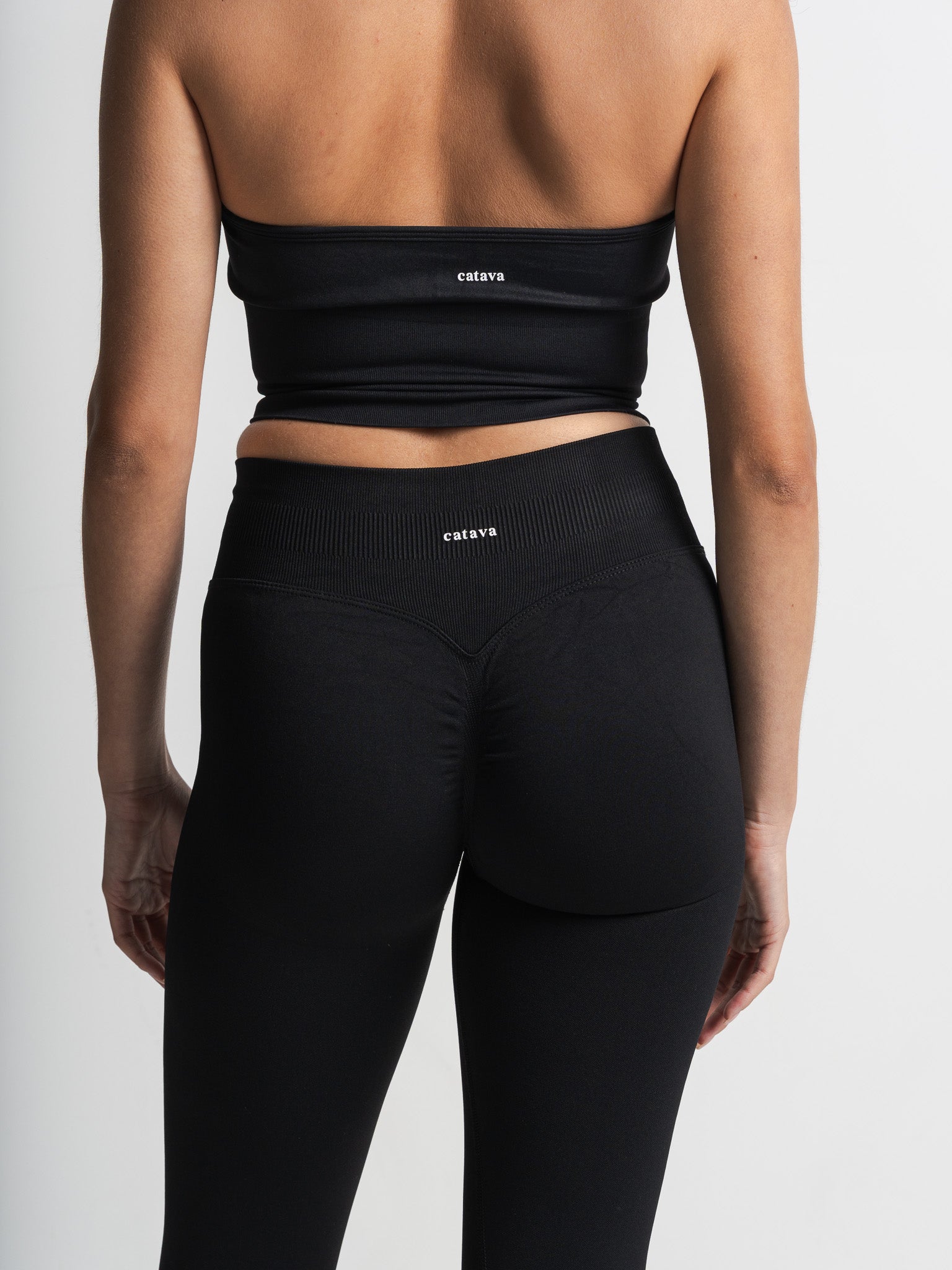 Kitty Scrunch Leggings